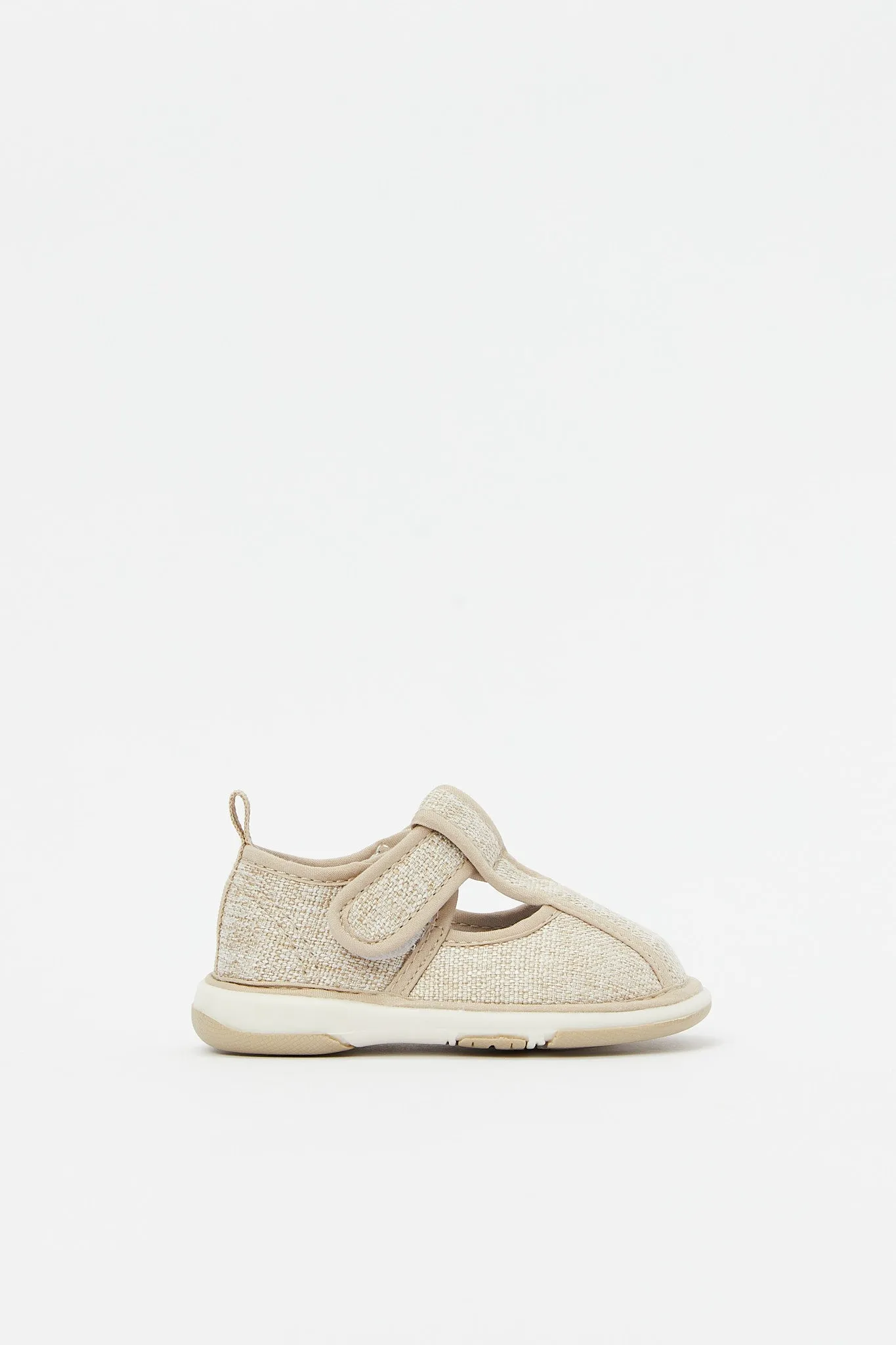 Baby Boys Beige Textured Pump