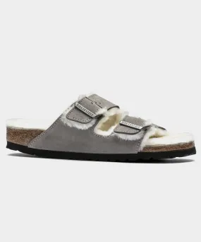 Birkenstock Arizona Shearling in Stone