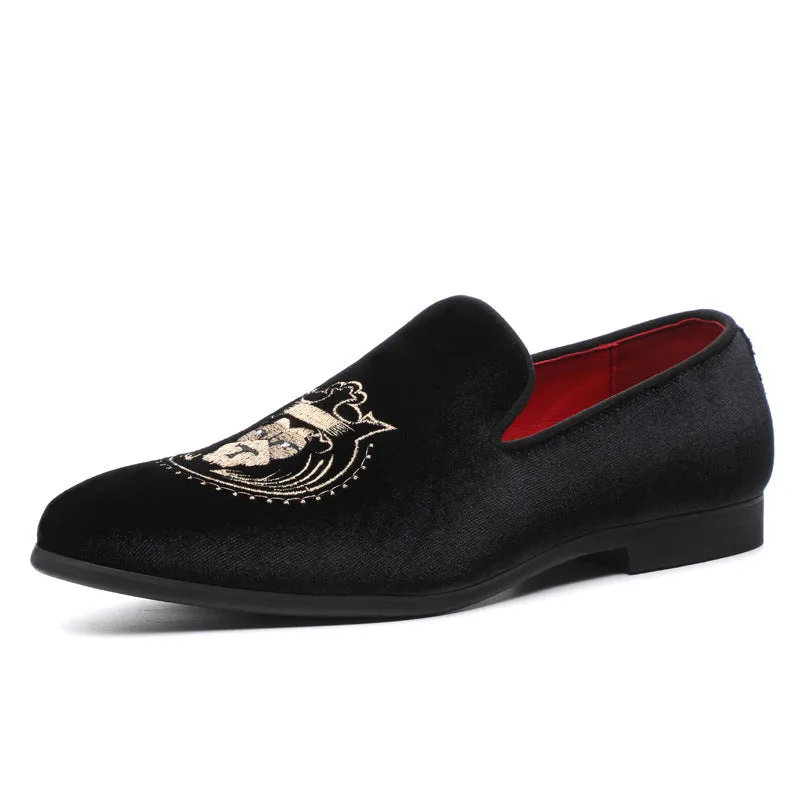 British Breathable Tods Casual Shoes Men's Trendy Embroidered Leather Shoes