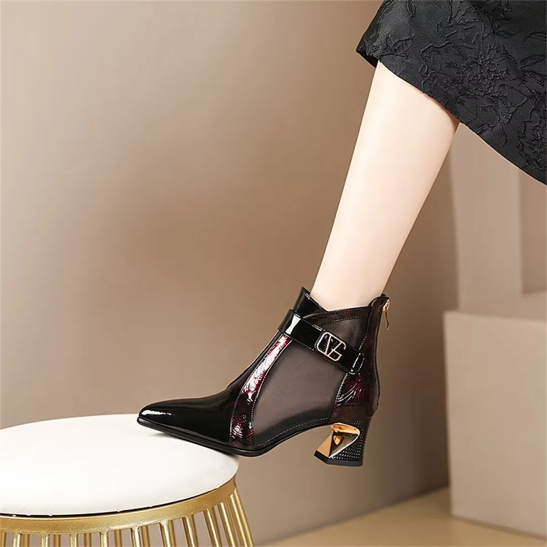 ClassicCharm Zipper Pumps