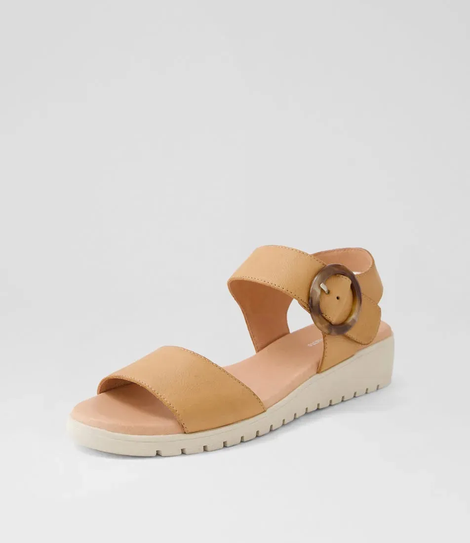 DJANGO AND JULIETTE MANESSAY LEATHER SANDALS