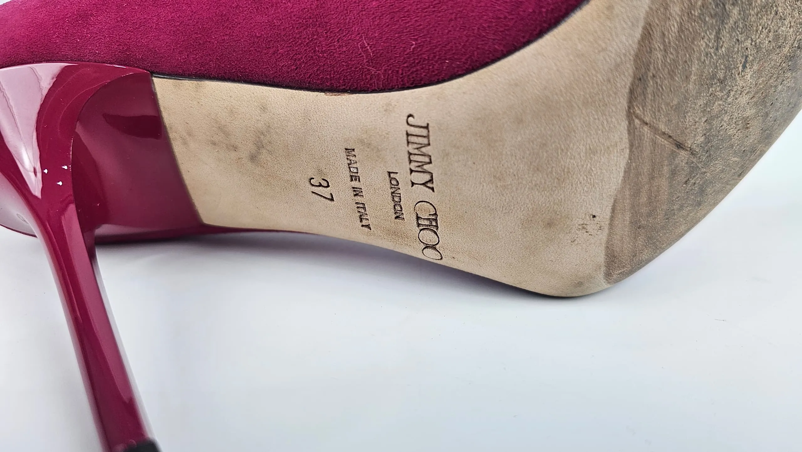 Elaphe Captoe Suede Pumps in Raspberry