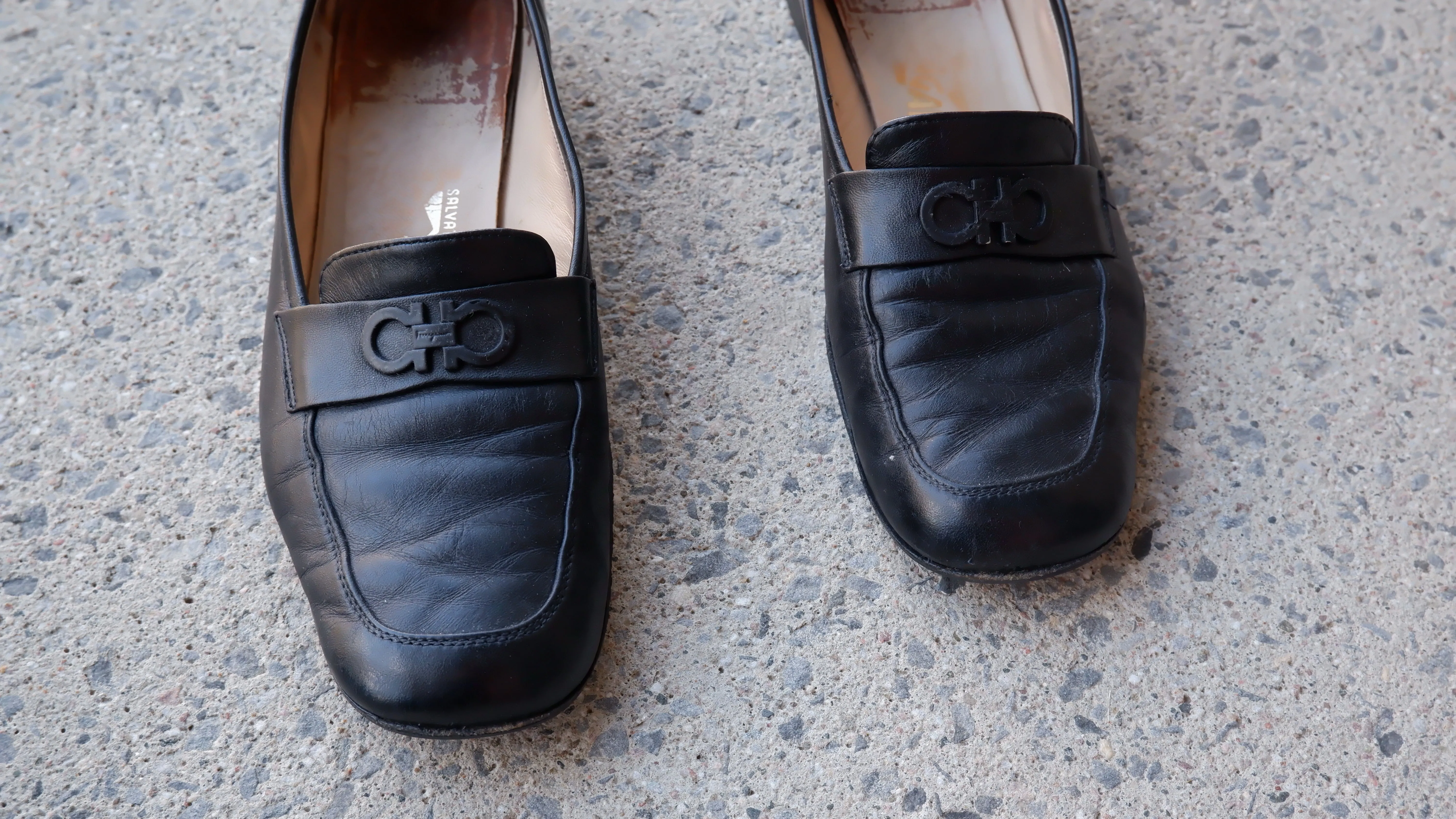 Ferragamo Classic Black Leather Loafers - 6.5