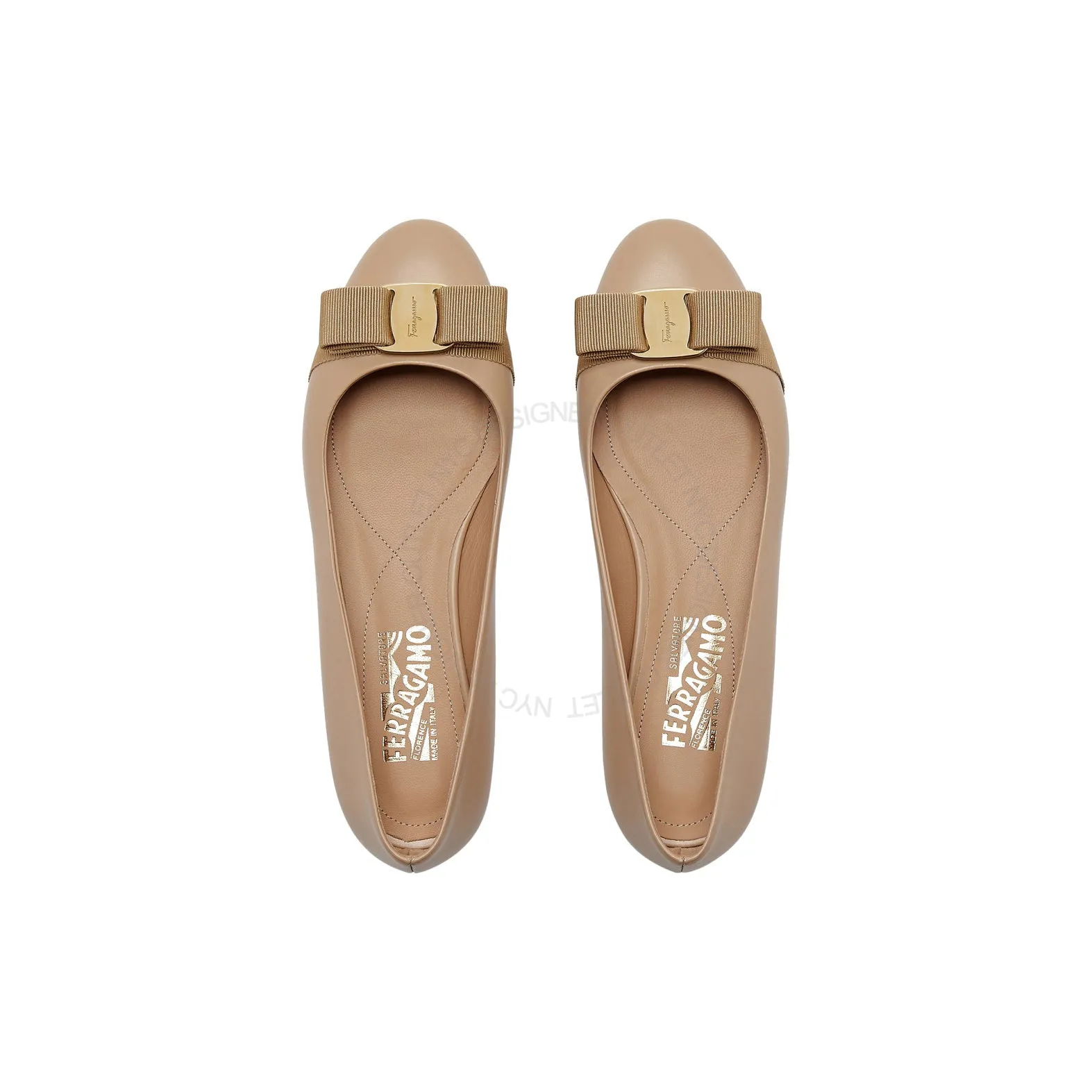 Ferragamo Varina 4 Flats