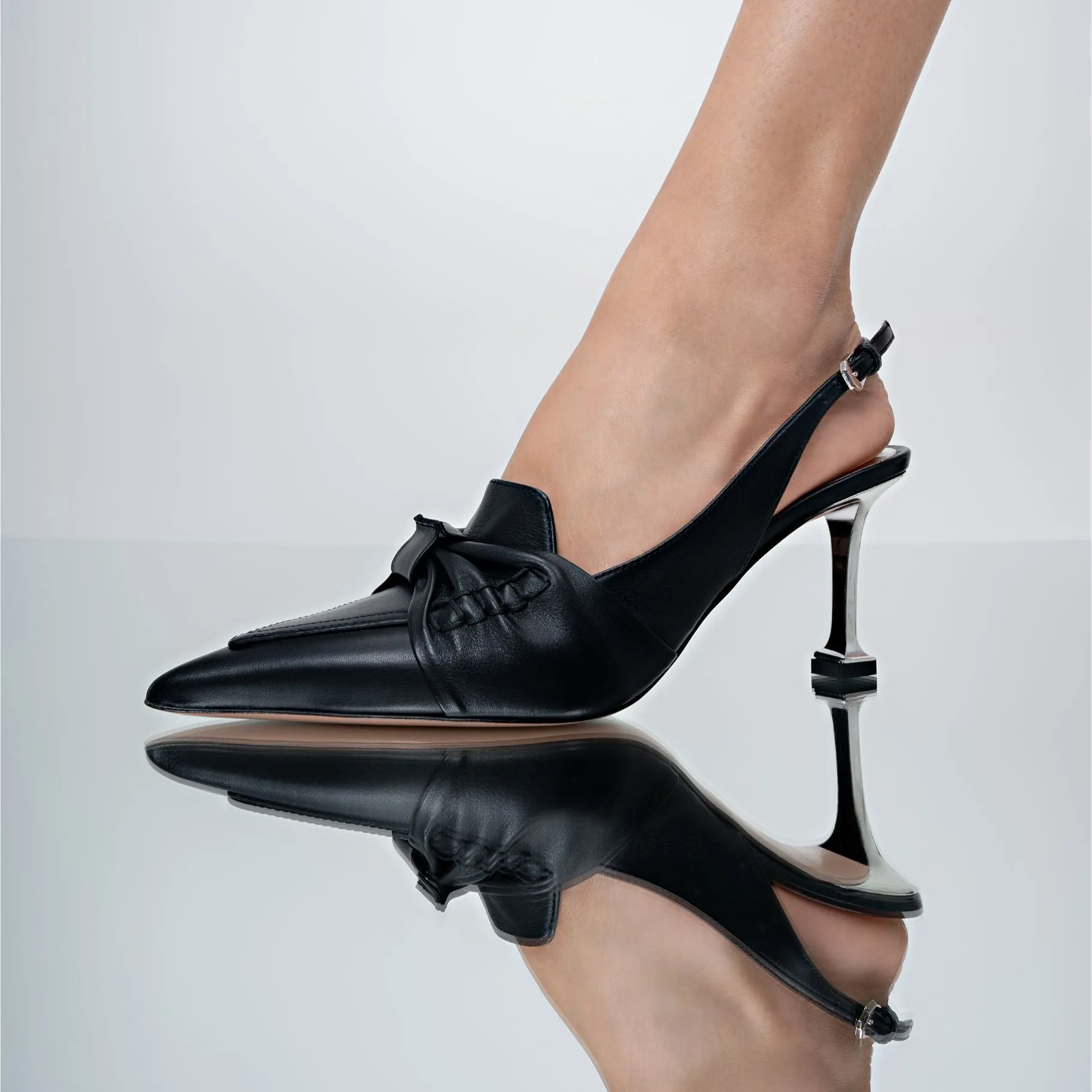 Fiorella Mid Leather Pump