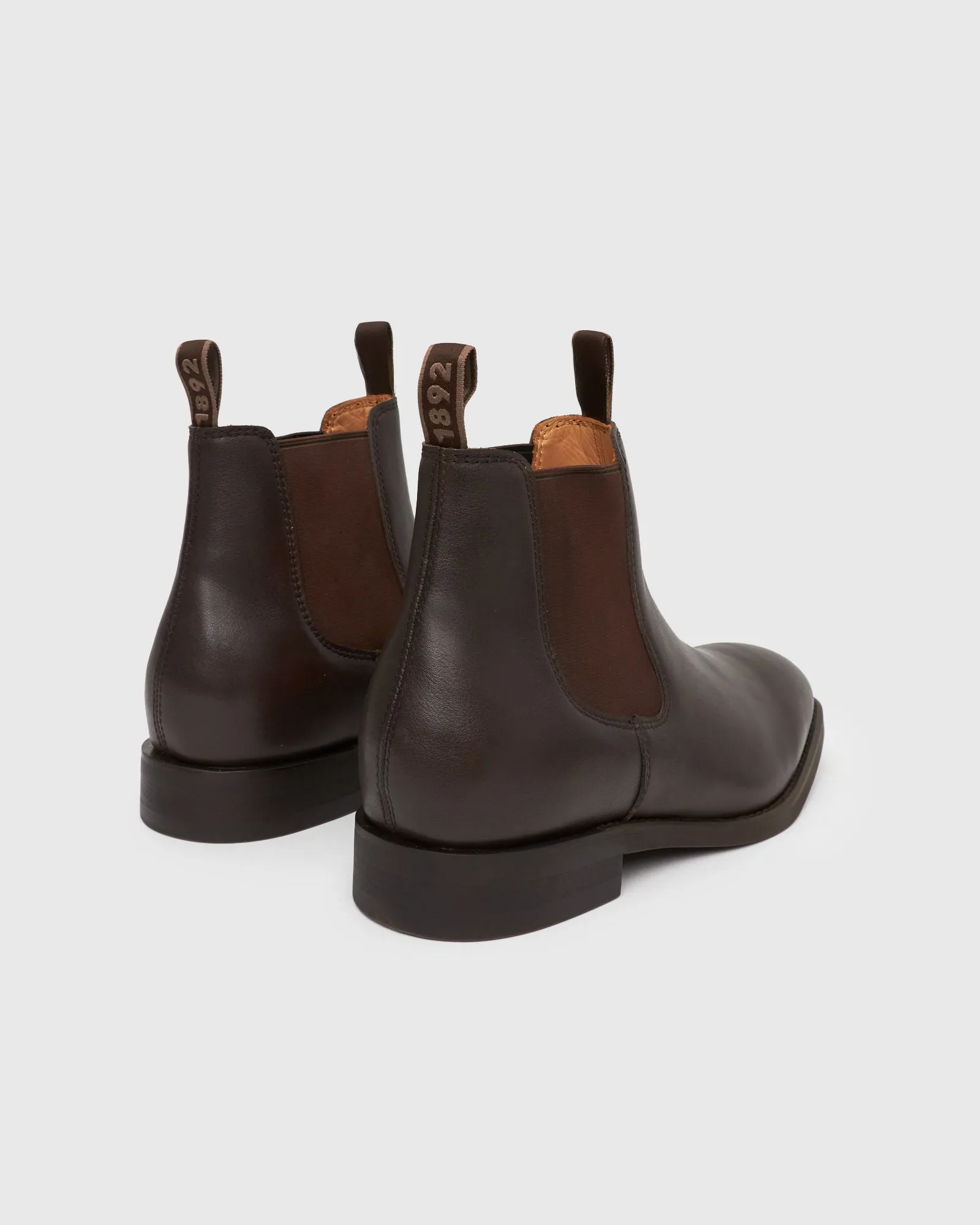 HERITAGE Leather Chelsea Ankle Boots