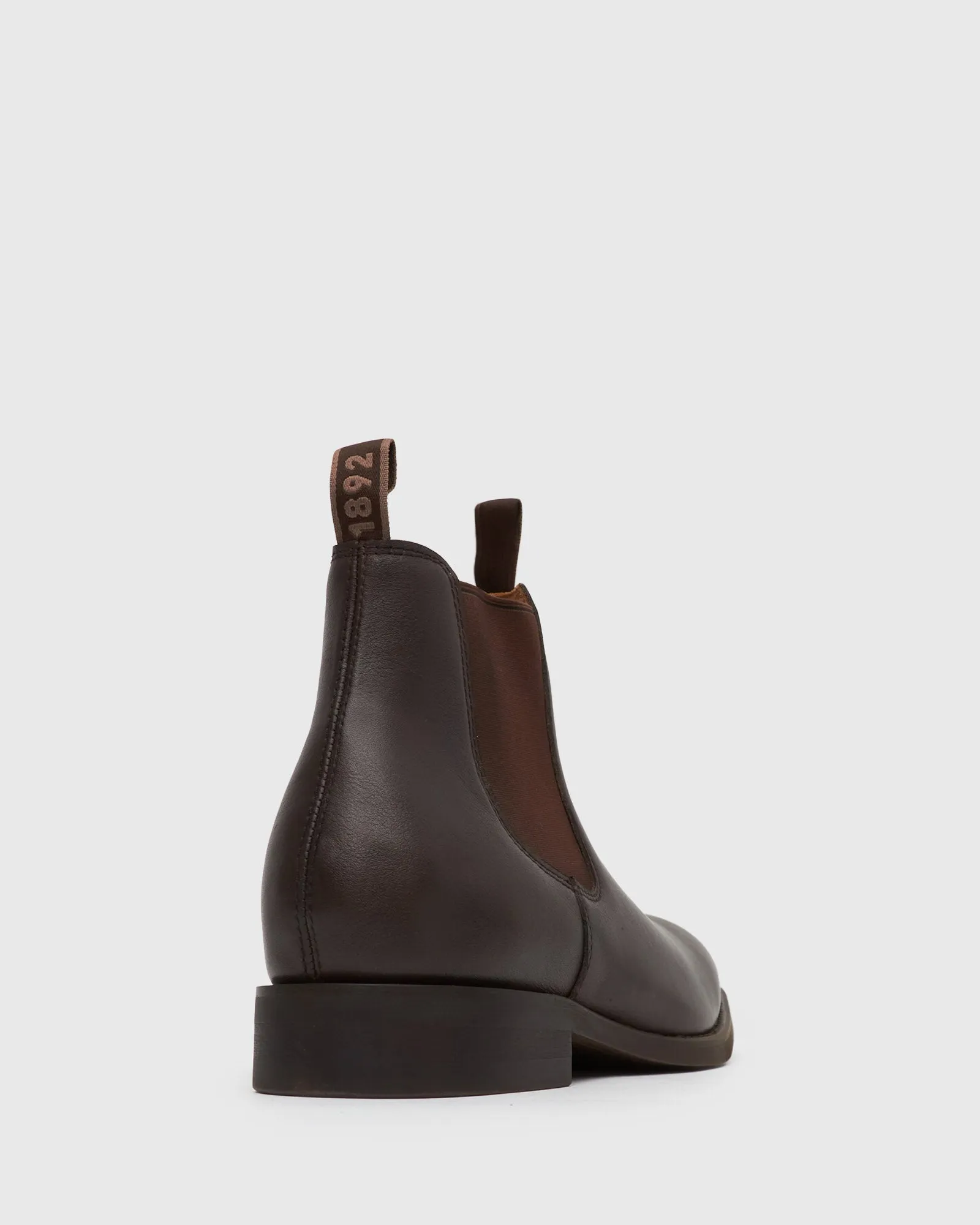 HERITAGE Leather Chelsea Ankle Boots