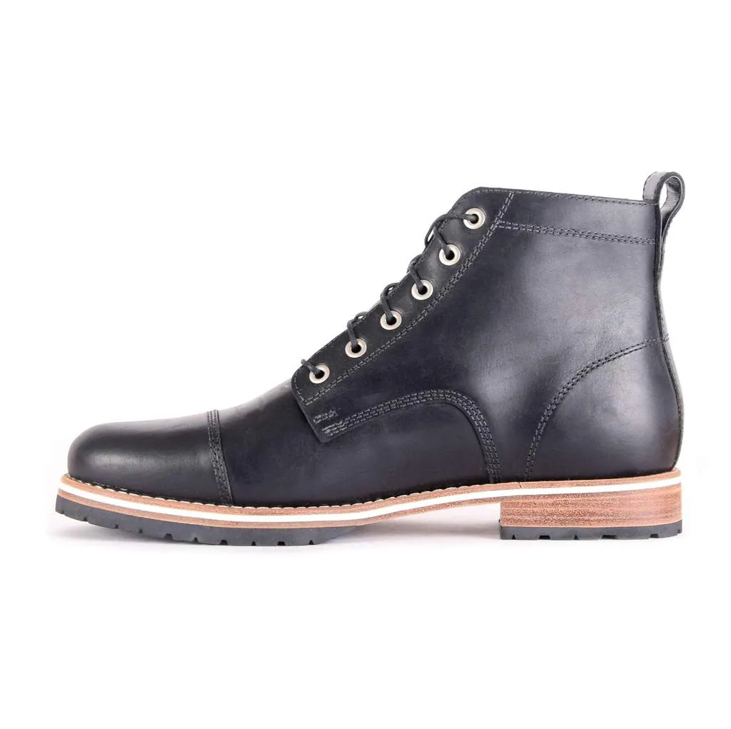 Hollis Black | HELM Boots