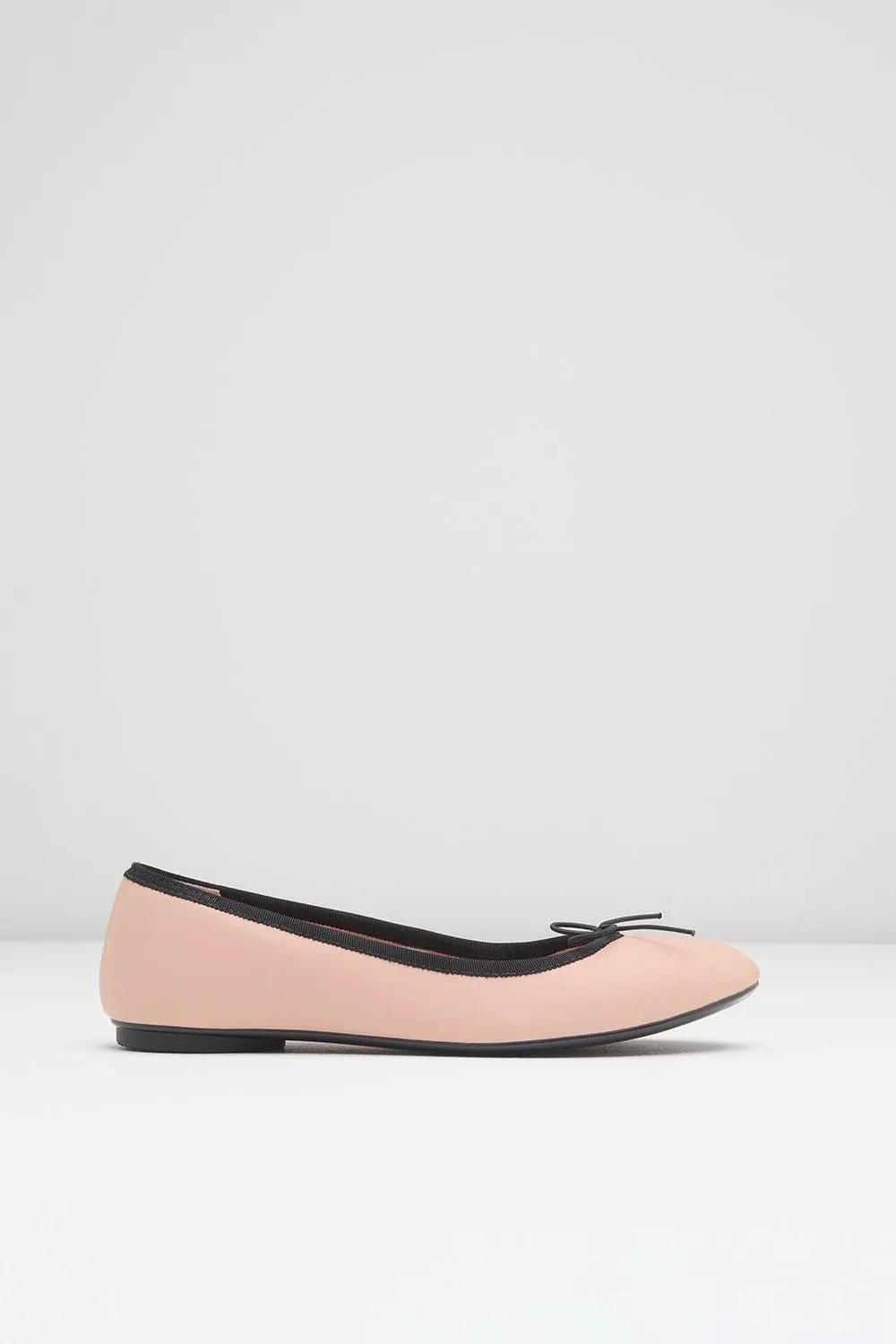 Ladies Arpina Ballet Pumps