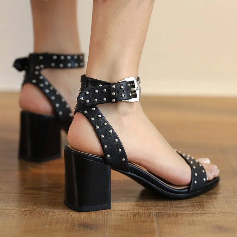 Leather Open Toe 65mm Block Heel Sandals Slingback with Rivets in Black/Brown