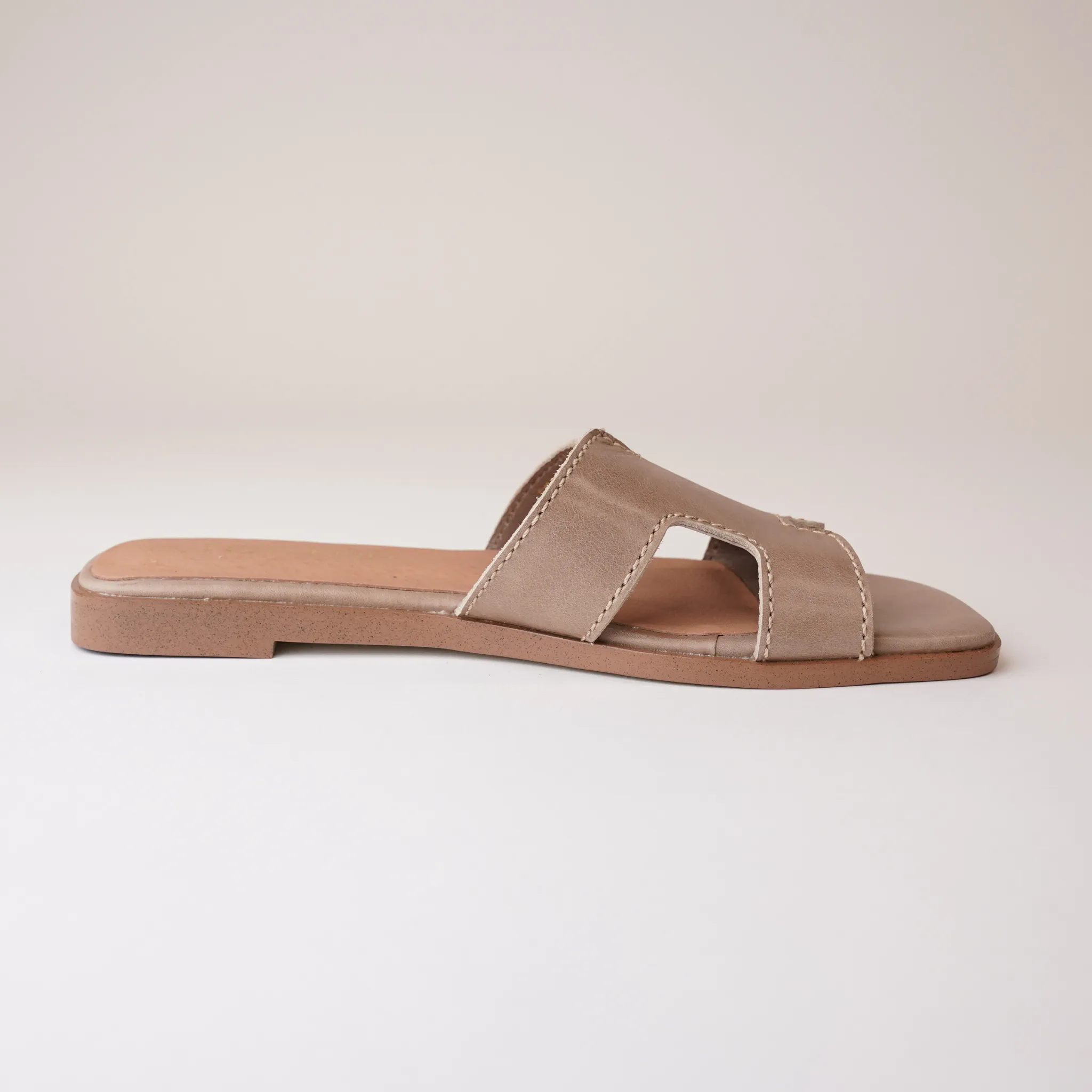 Lycha Latte Leather Slides