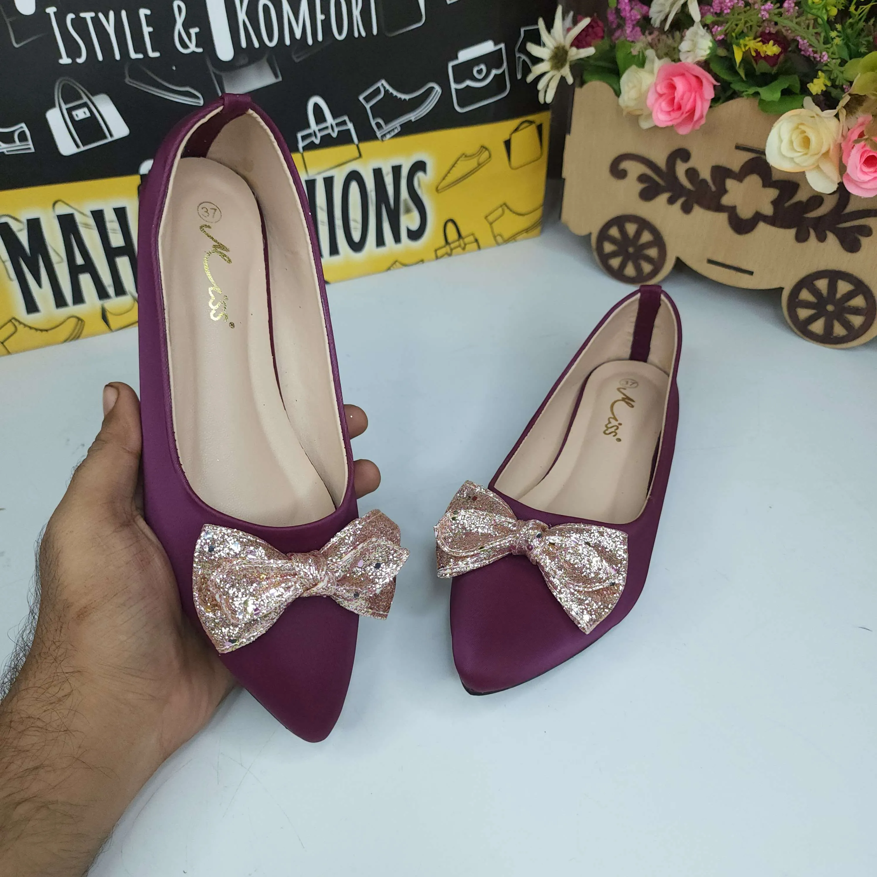 Maroon Bow Pumps