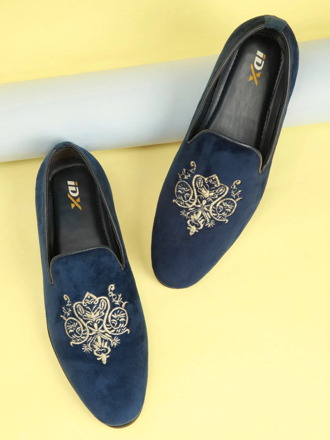 Men's Blue Embroidery Slip On Casual (IX1046)