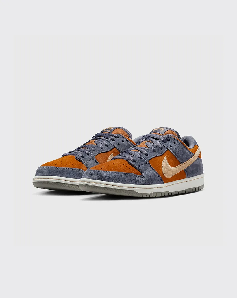 Nike SB Dunk Low Pro 'Light Carbon Monarch' Shoe