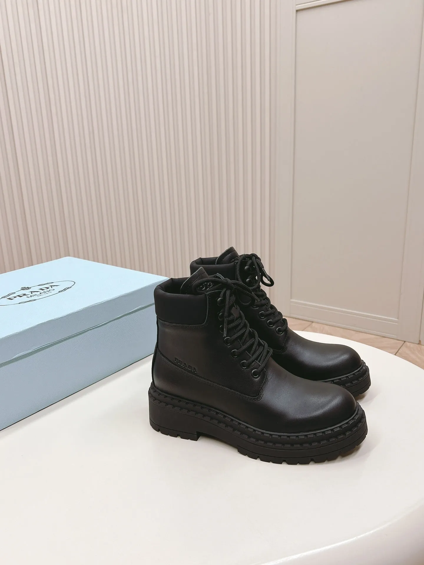 PRA LACE-UP BOOTS BLACK CALFSKIN