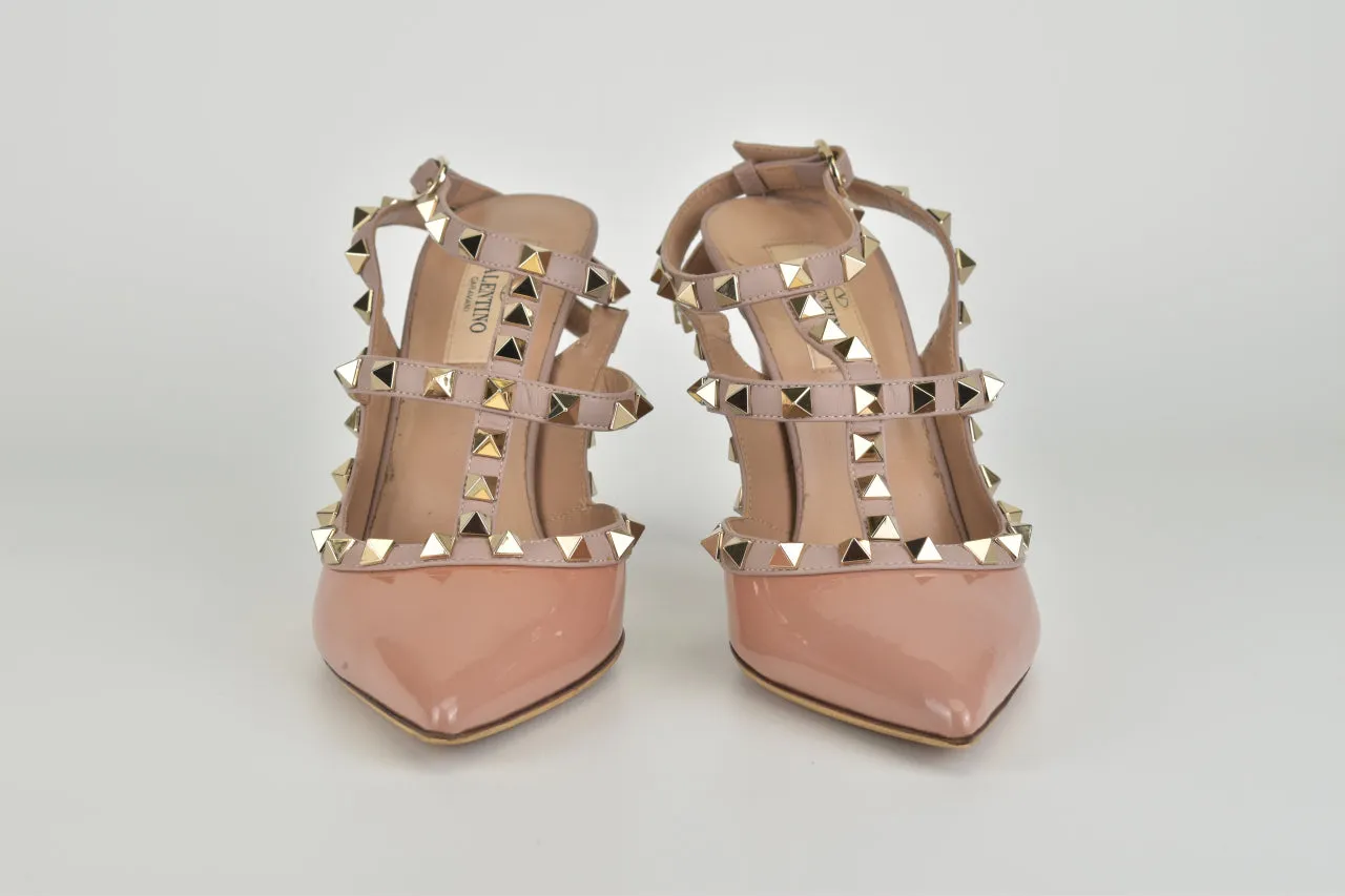 Rockstud Nude Patent Pumps