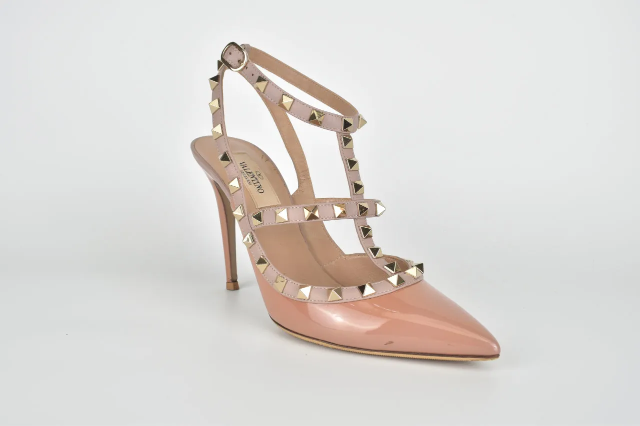 Rockstud Nude Patent Pumps