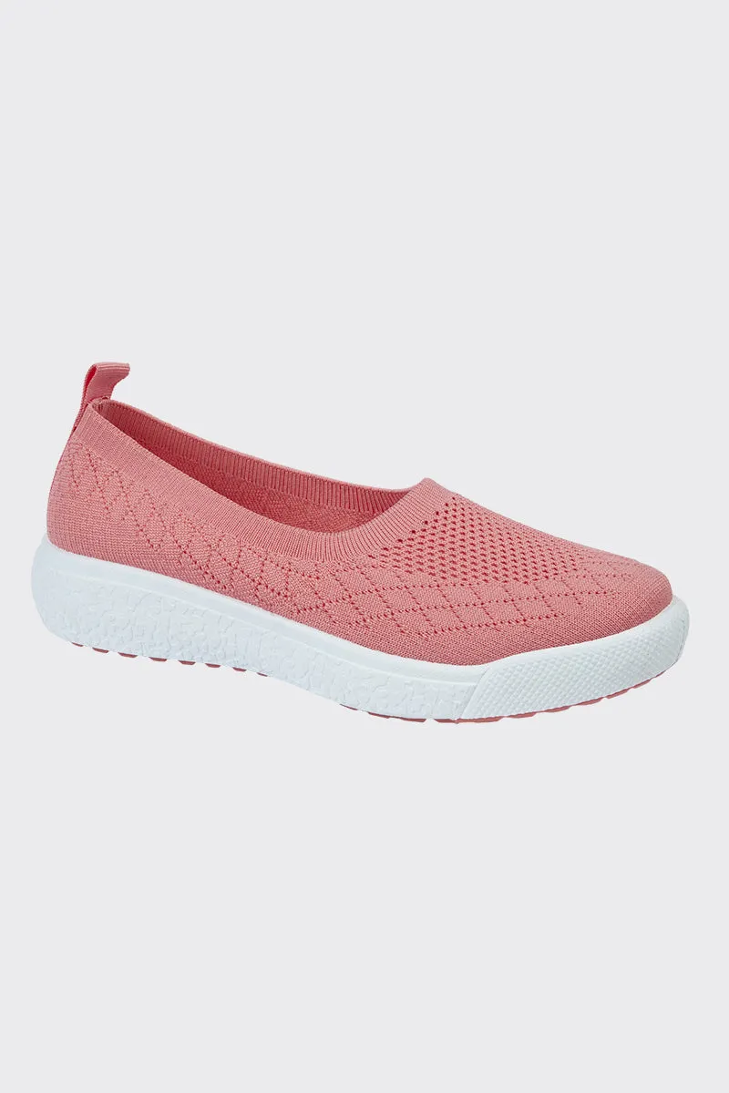 Slip on low mesh trainer