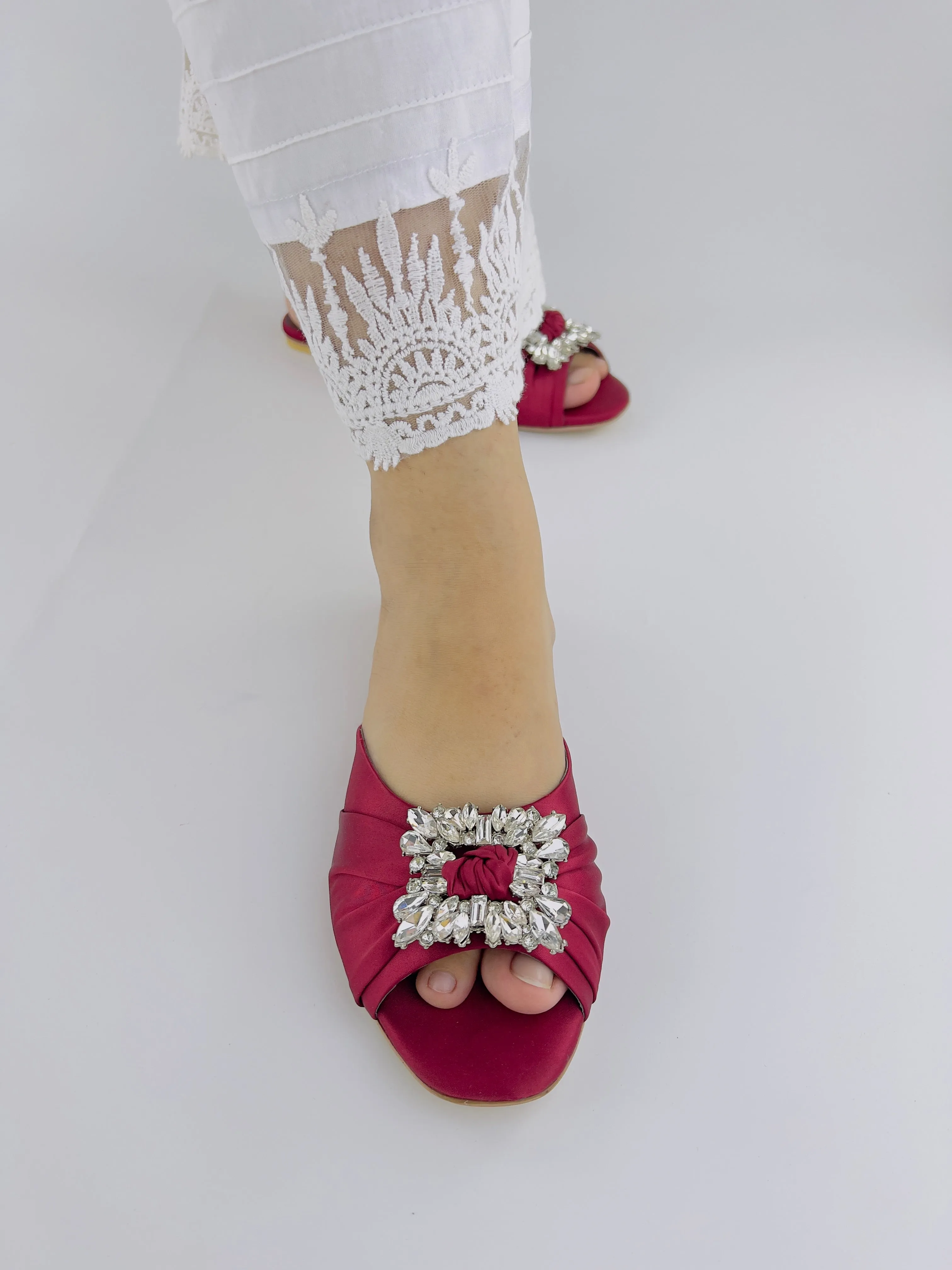 Spunkz Peep Toe Crystal Brooch Burgundy Flat Slippers