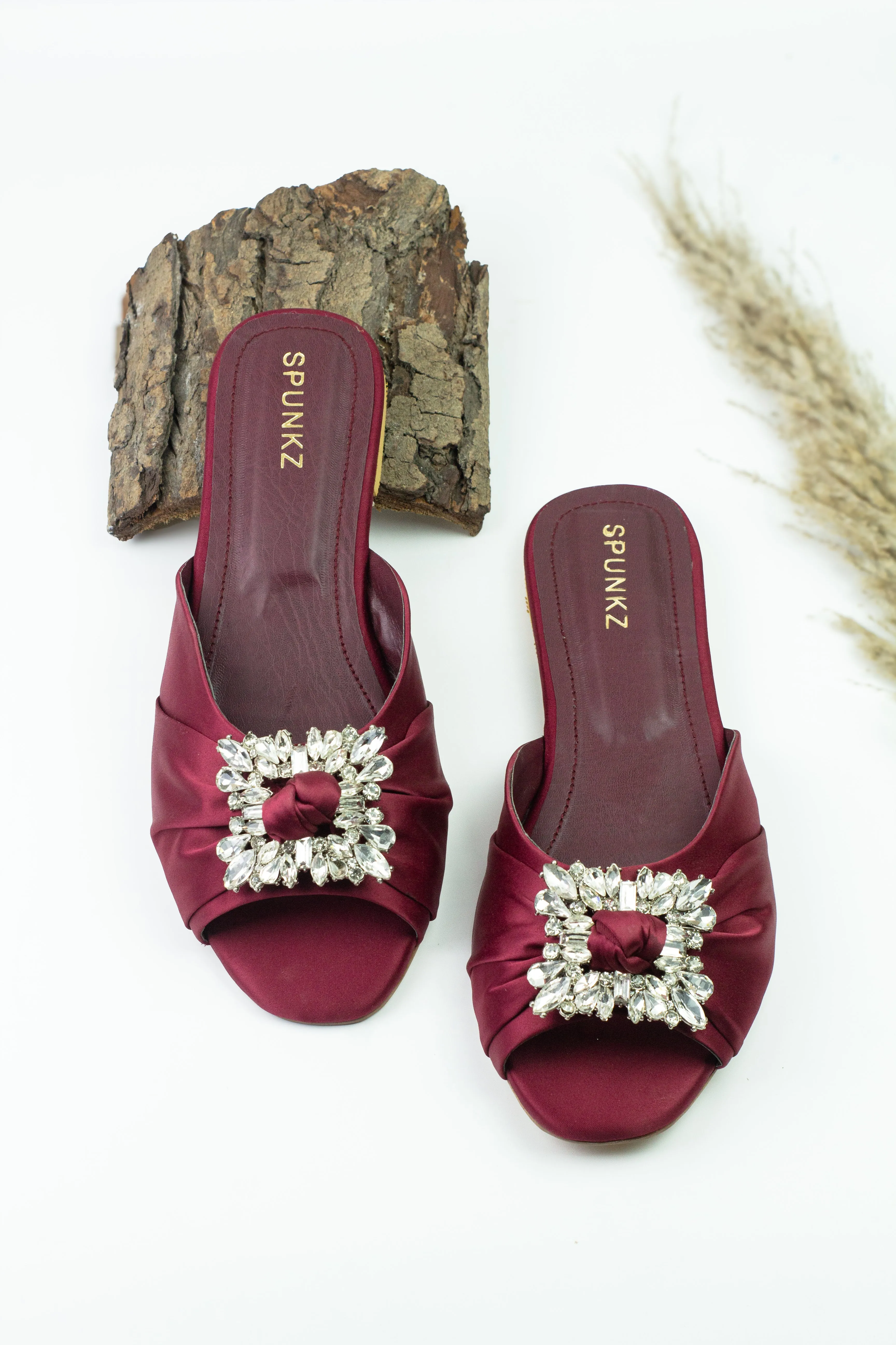 Spunkz Peep Toe Crystal Brooch Burgundy Flat Slippers