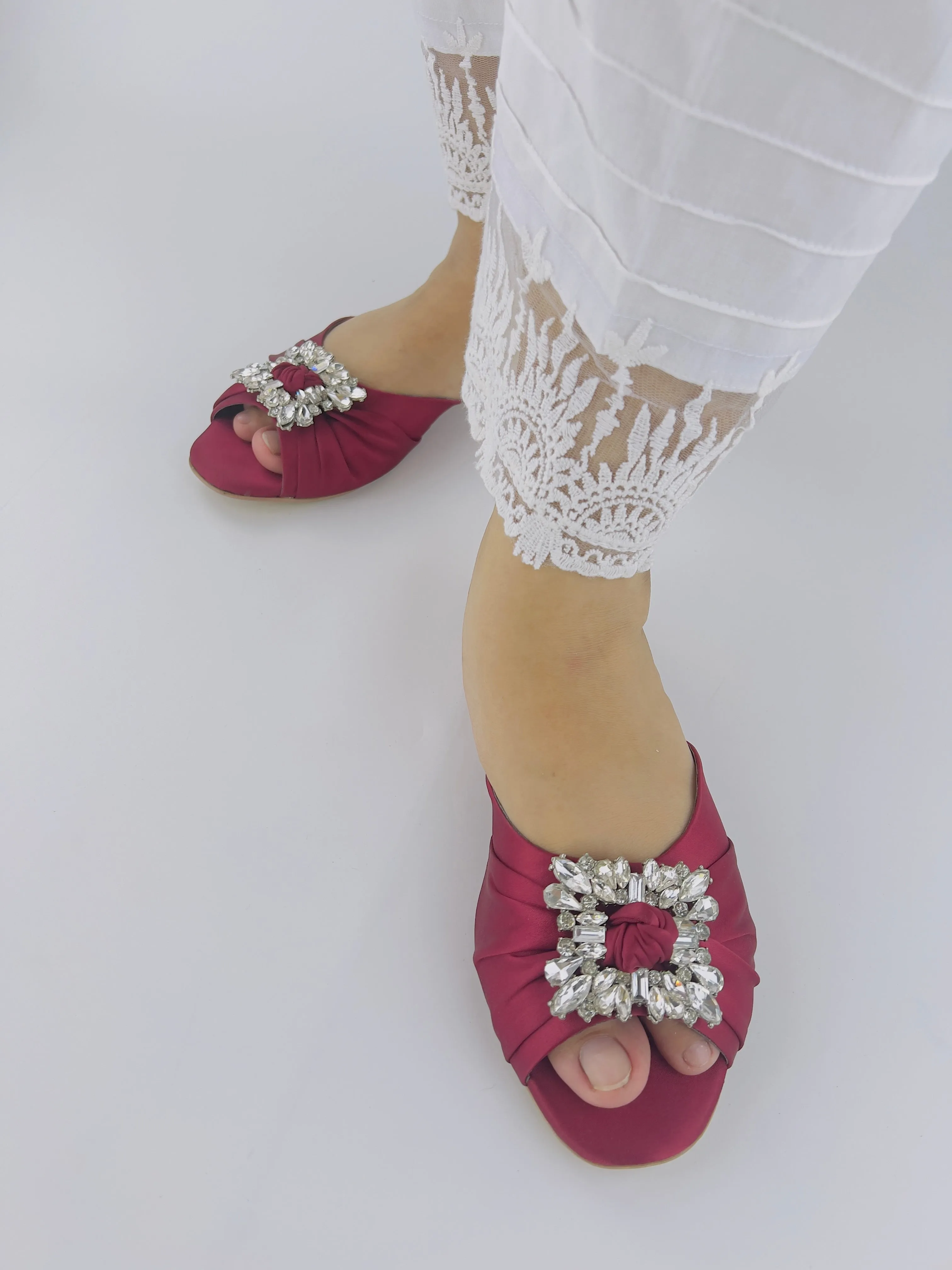 Spunkz Peep Toe Crystal Brooch Burgundy Flat Slippers