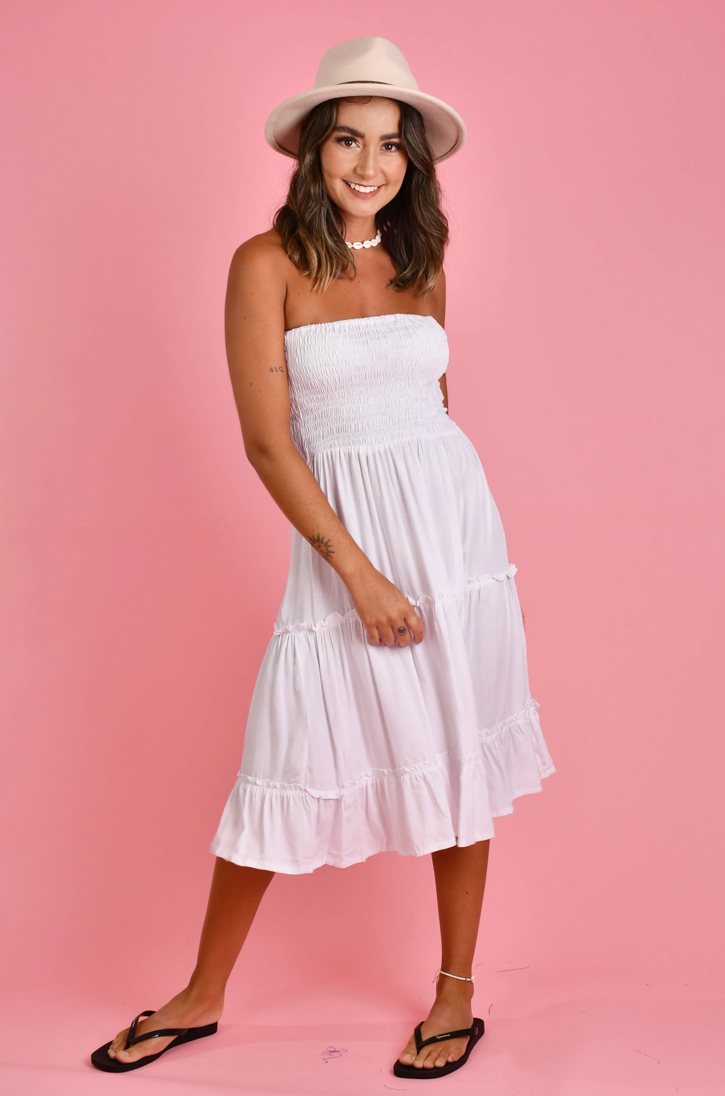 VGLD218 - 3/4 TIERED ROUCHED DRESS - WHITE