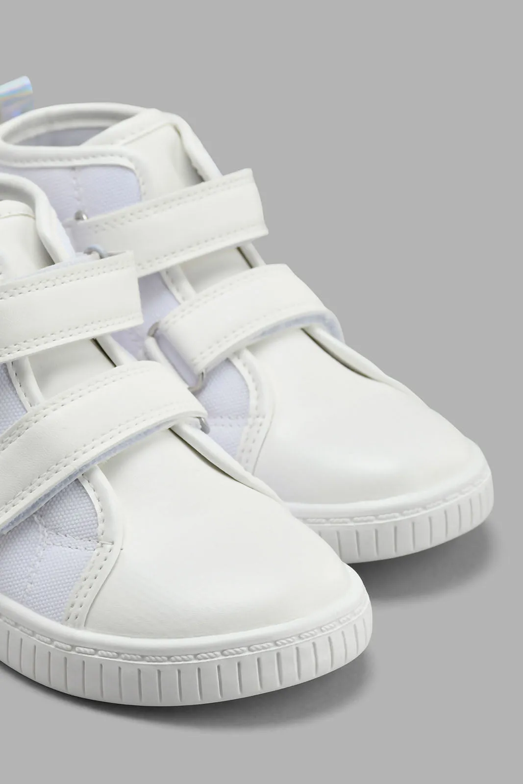 White Swan High Neck Sneaker