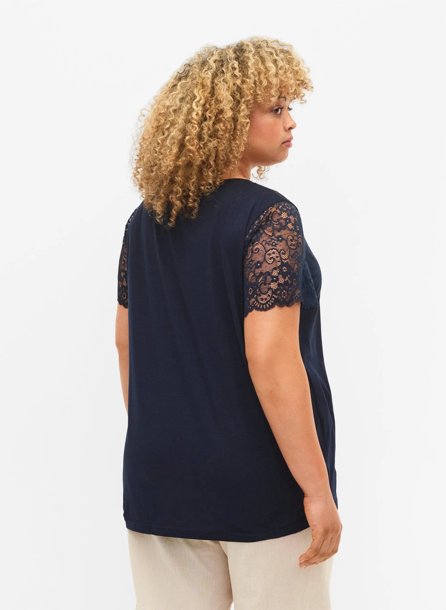 Zizzi Brynn T-Shirt in Navy